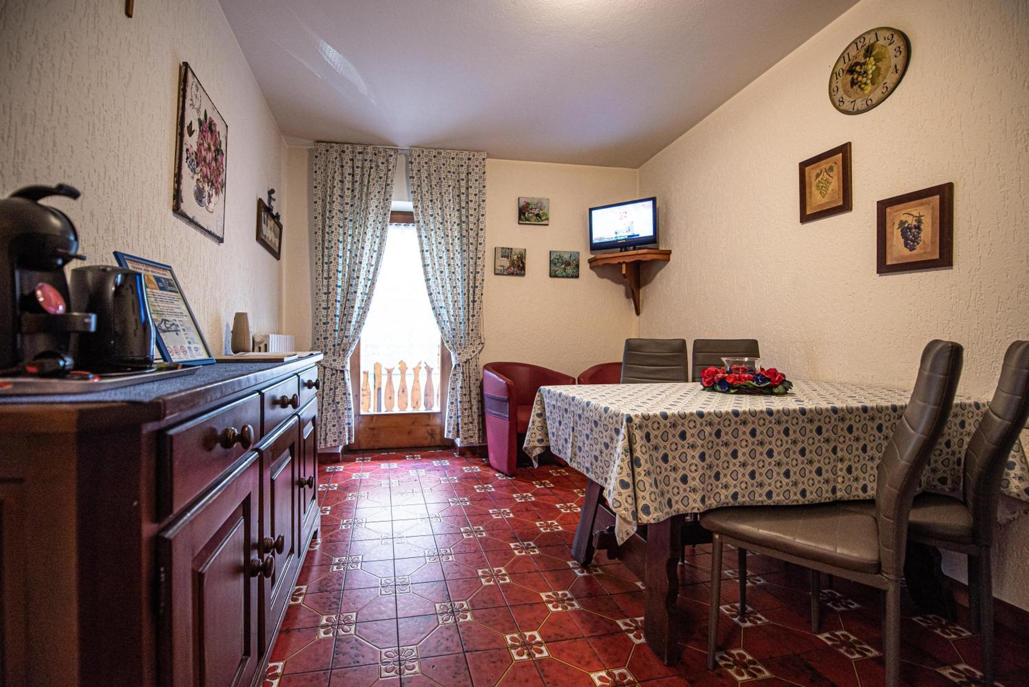 Maison Ostaria MyholidayЛівіньо Екстер'єр фото